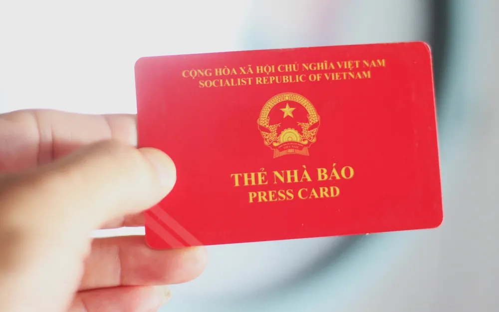 Thẻ nhà báo hiện nay. Ảnh: VT. thẻ nhà báo