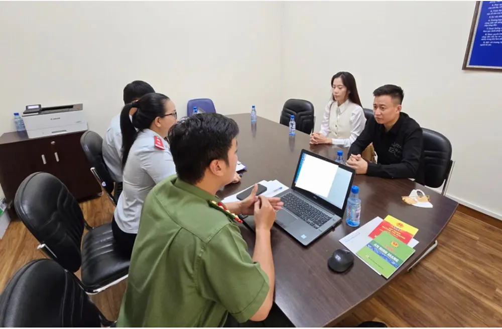 Hoa hậu Nam Em từng vi phạm hoạt động trên không gian mạng. Ảnh: Sở TT&TT TP.HCM mạng xã hội