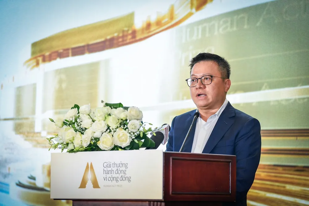 Ông Lê Quốc Minh, Trưởng Ban Tổ chức Giải thưởng Hành động vì Cộng đồng phát biểu tại sự kiện. Giải thưởng Hành động vì Cộng đồng