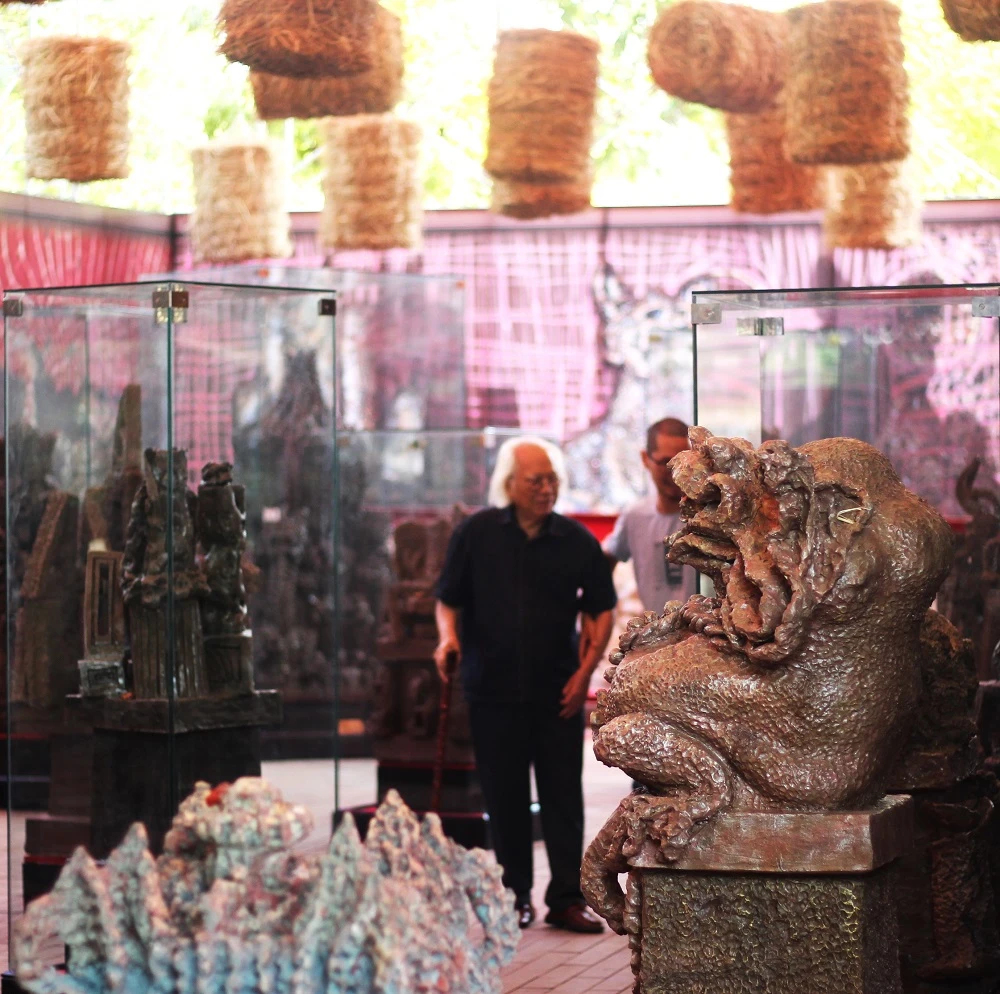 Triển lãm gốm 'Hiện Linh'