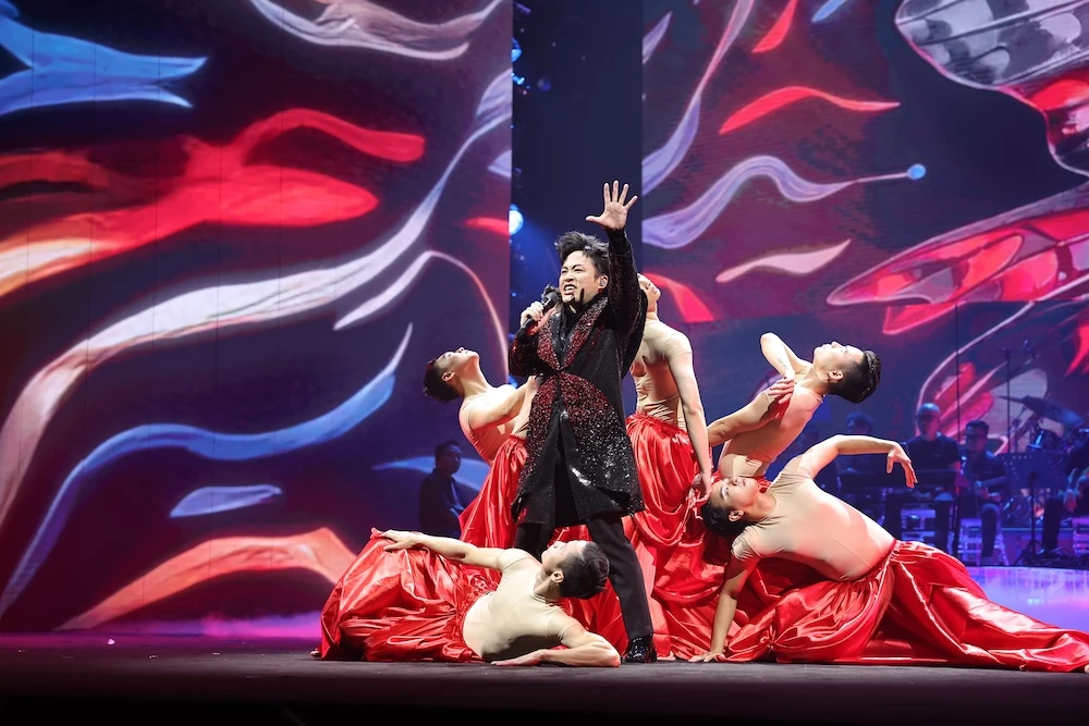 Anh trai vượt ngàn chông gai