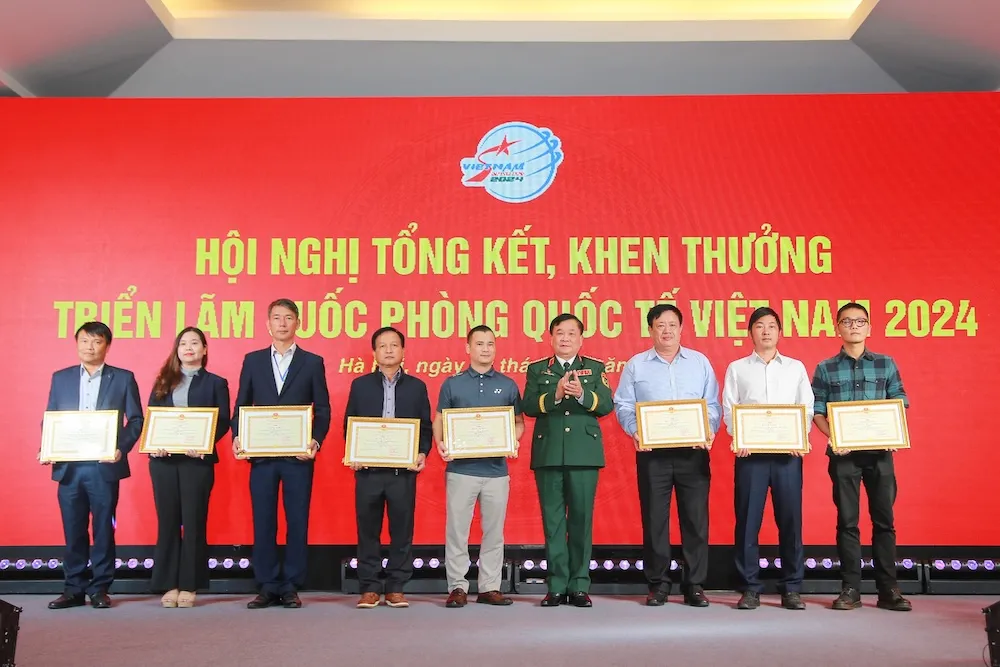 16-hop-dong-gia-tri-286-3-trieu-usd-duoc-ky-tai-trien-lam-quoc-phong-quoc-te-viet-nam-1-6624.jpg