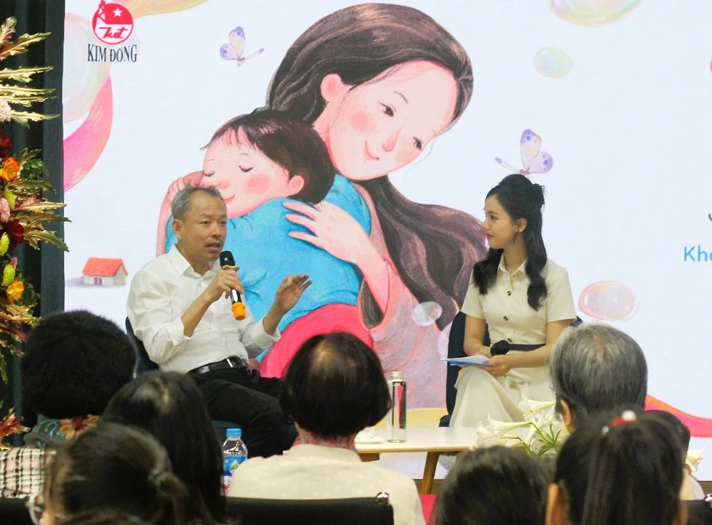 Nhà thơ Trương Anh Tú