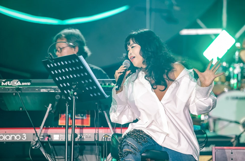 Dạ hội cựu sinh viên