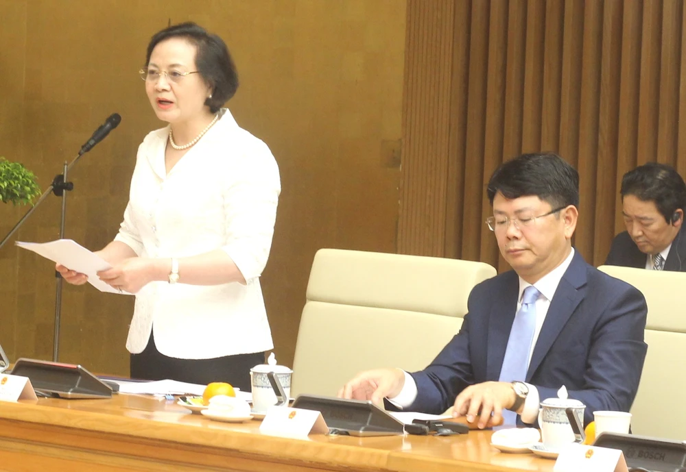 sắp xếp tổ chức bộ máy