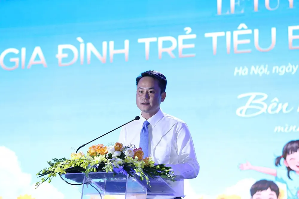 Gia đình trẻ hạnh phúc