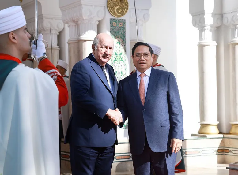 thu-tuong-su-gan-bo-giua-viet-nam-va-algeria-khong-bao-gio-thay-doi-2.jpg