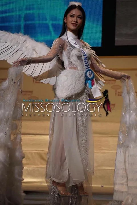 Vẻ đẹp của tân Hoa hậu Quốc tế 2017 ảnh 11