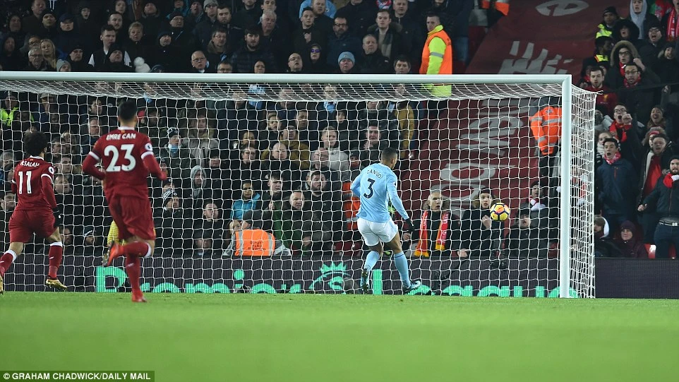 Man City thua đau Liverpool vì 9 phút kinh hoàng ảnh 6