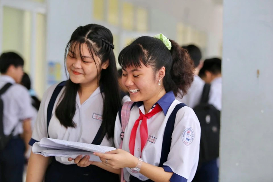 TP.HCM: Hơn 82.000 thí sinh bắt đầu cuộc đua vào lớp 10 ảnh 5 TP.HCM: Hơn 82.000 thí sinh bắt đầu cuộc đua vào lớp 10 ảnh 5