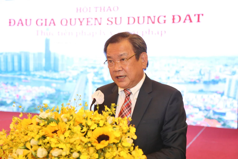 Ông Mai Ngọc Phước- Tổng Biên tập báo Pháp Luật TP.HCM phát biểu khai mạc Hội thảo. Ảnh: HOÀNG GIANG