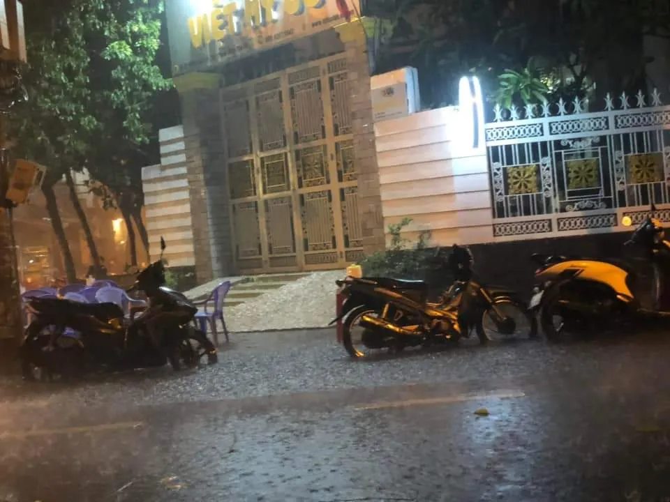Mưa lớn ở quận Tân Phú Mưa lớn ở quận Tân Phú