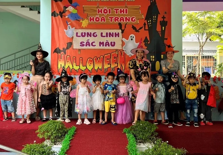 Lễ hội tổ chức cho các con tại trường được chi từ quỹ lớp, quỹ trường. Ảnh: NC received_317716054194518.jpeg