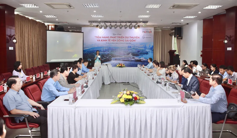 phat-trien-du-thuyen.jpeg