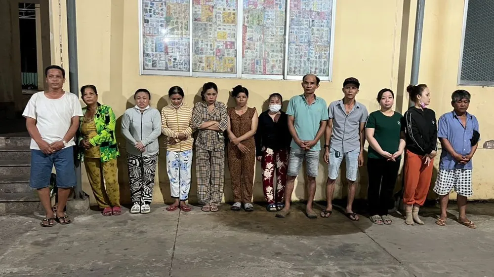 Sòng bạc bị công an triệt xoá ngay dịp nghỉ lễ Ảnh: VT