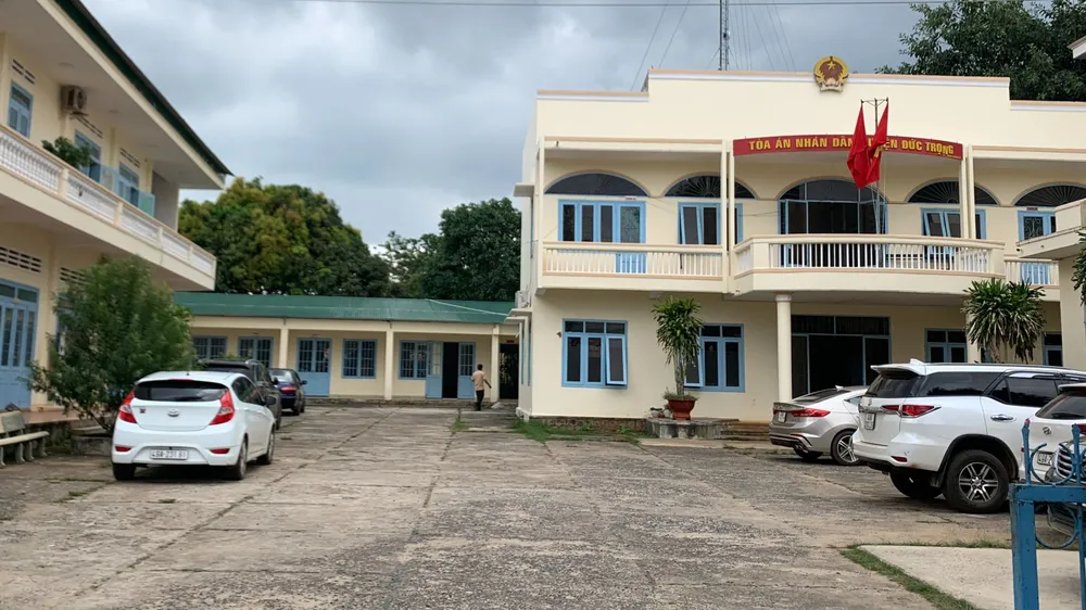 Toà án nhân dân huyện Đức Trọng