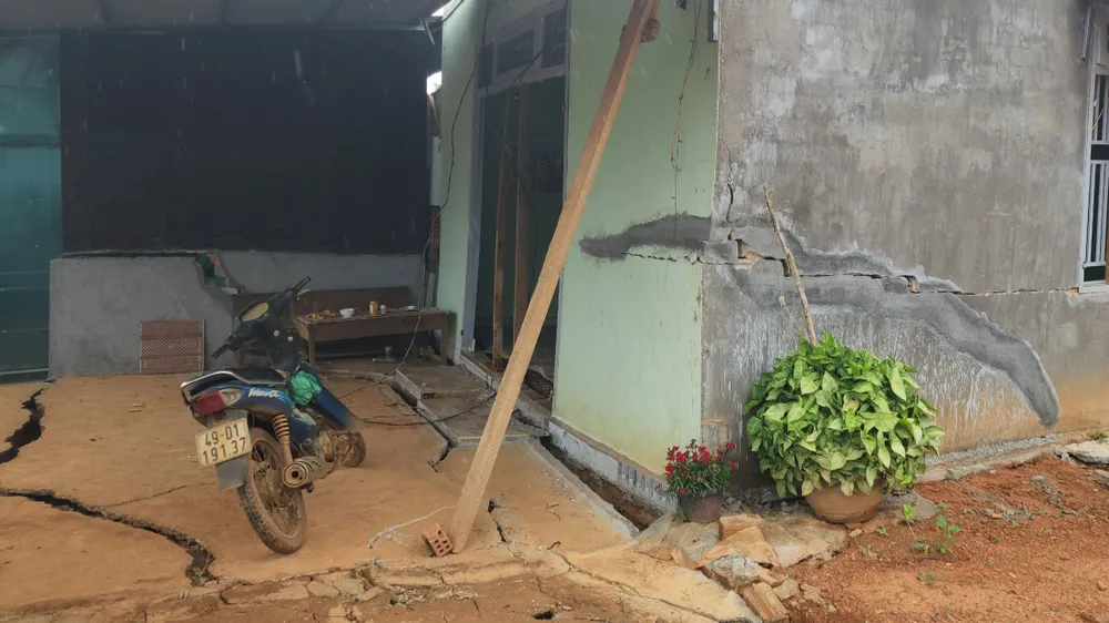 Đời sống người dân đang bị ảnh hưởng nghiêm trọng