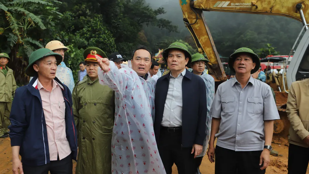 Các CSGT trên đèo Bảo Lộc đã tận lực hết mình vì bình yên cho dân ảnh 2 Các CSGT trên đèo Bảo Lộc đã tận lực hết mình vì bình yên cho dân ảnh 2