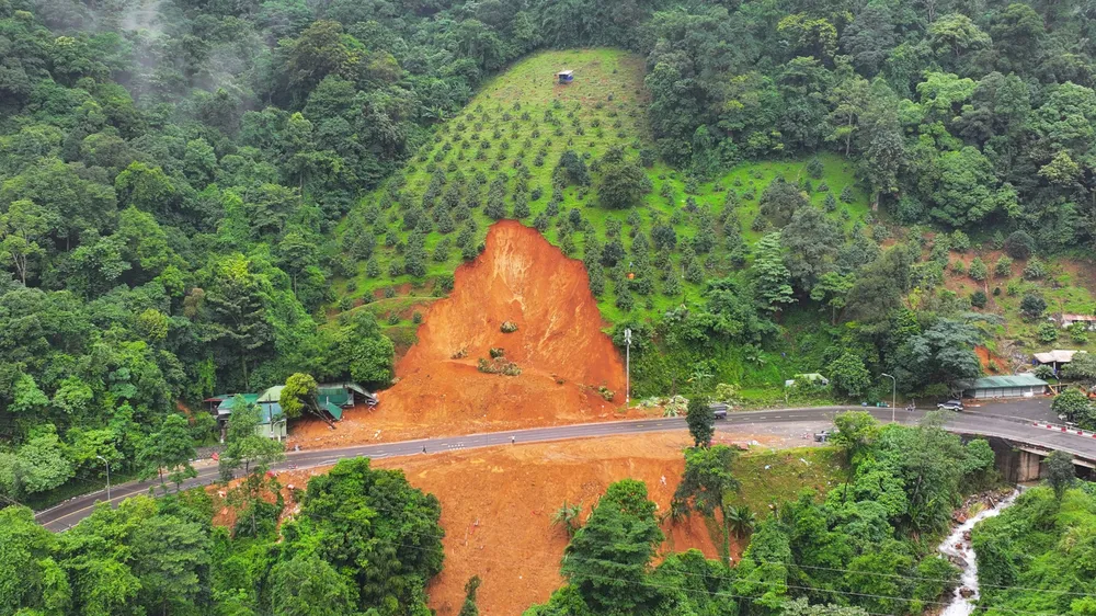 Cao tốc Tân Phú - Bảo Lộc được kỳ vọng sẽ phá thế độc đạo của đèo Bảo Lộc. Ảnh: VÕ TÙNG