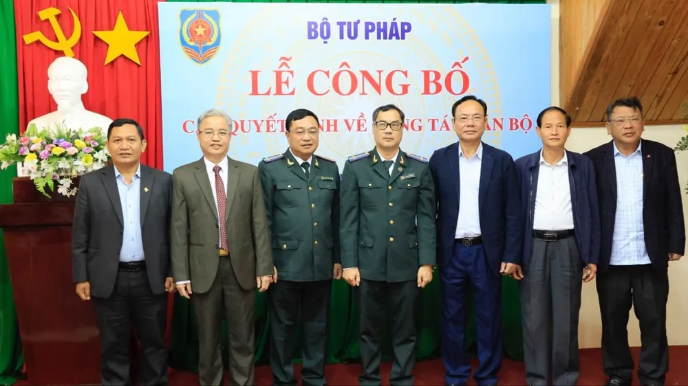 Các đại biểu tham dự buổi bổ nhiệm. _O9A9613 lớn.jpeg