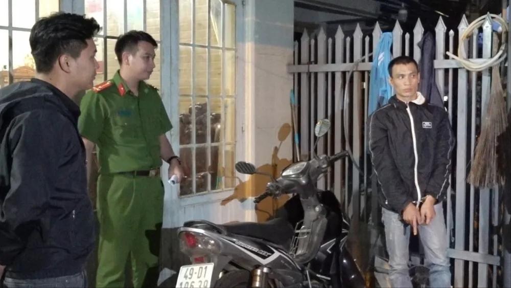 Phùng Văn Quang bị bắt giữ Ra tù không có việc làm nên đi trộm xe