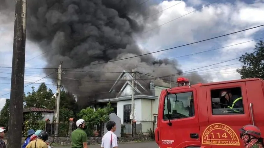 cháy 5.jpg