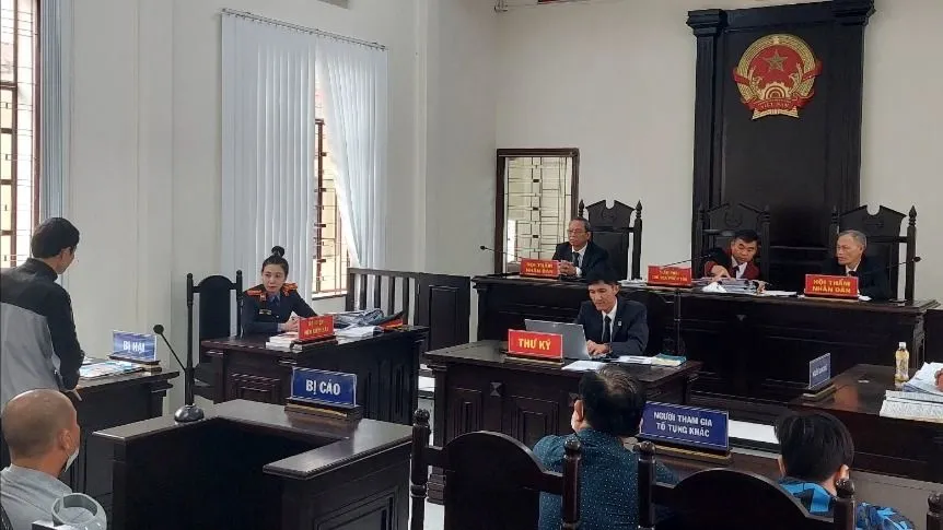 Trả hồ sơ vụ gửi con đi chữa bệnh, nhận lại hũ tro cốt