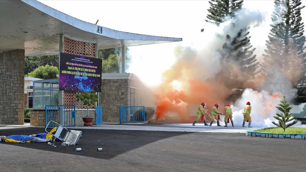 Lâm Đồng tổ chức diễn tập ứng phó sự cố bức xạ và hạt nhân