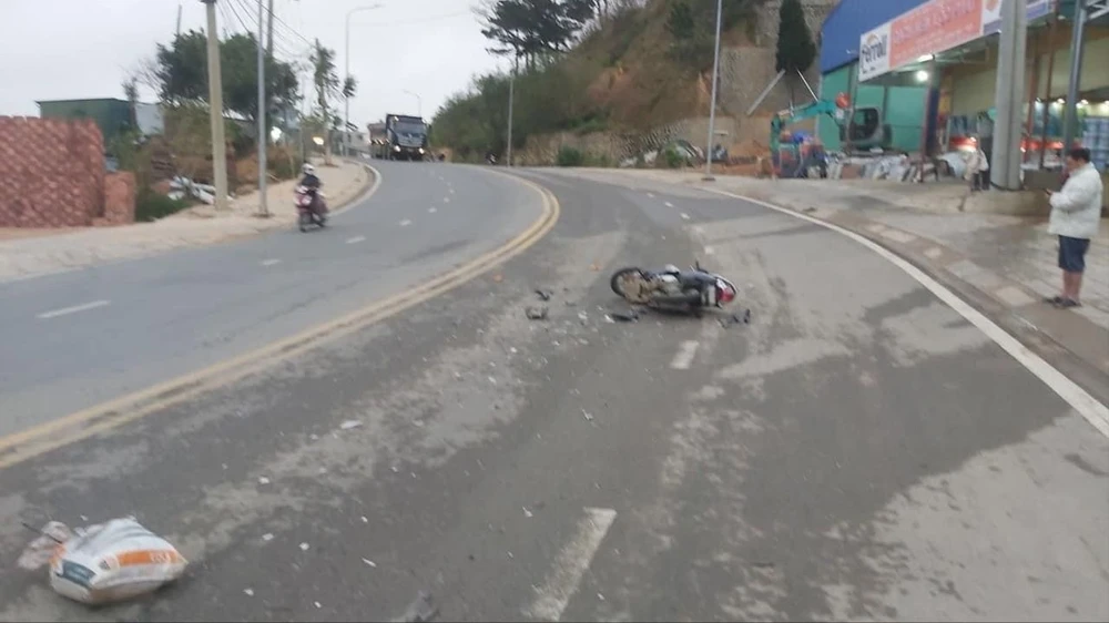 Đốt xe Mercerdes-Benz để che giấu vụ tai nạn giao thông