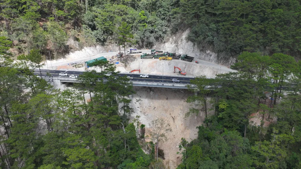 Thông xe toàn tuyến đèo Prenn trước Tết Nguyên đán