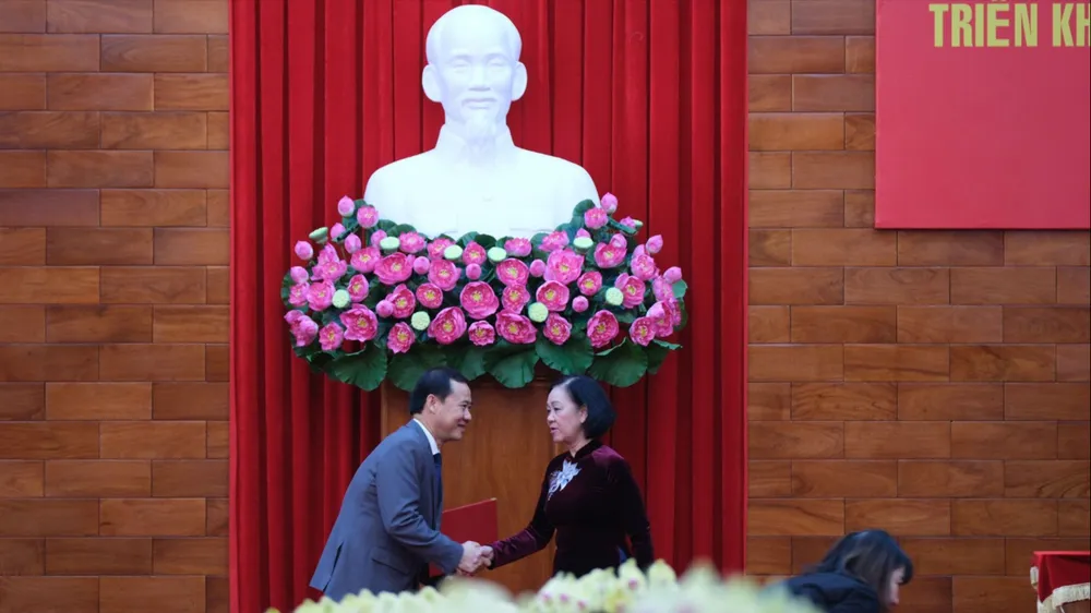 Ông Nguyễn Thái Học nhận nhiệm vụ Quyền Bí thư Tỉnh uỷ Lâm Đồng. Quyền Bí thư Tỉnh uỷ Lâm Đồng: “Hết mưa là nắng hửng lên thôi”