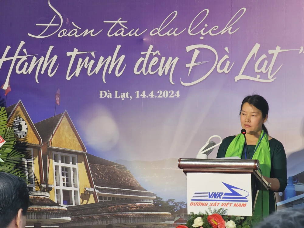 Bà Trần Thị Vũ Loan - Phó Chủ tịch UBND TP Đà Lạt Hành trình đêm Đà Lạt