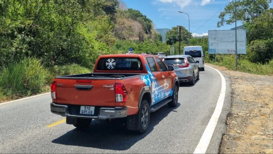 Trật tự giao thông Đèo Bảo Lộc được đảm bảo, du khách an tâm về Đà Lạt