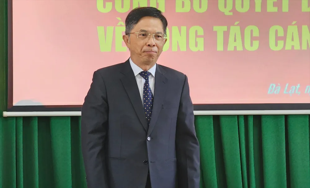 Ông Đặng Đức Hiệp làm Bí thư Thành uỷ Đà Lạt thay ông Đặng Trí Dũng. VT Ông Đặng Đức Hiệp làm Bí thư Thành uỷ Đà Lạt thay ông Đặng Trí Dũng. VT