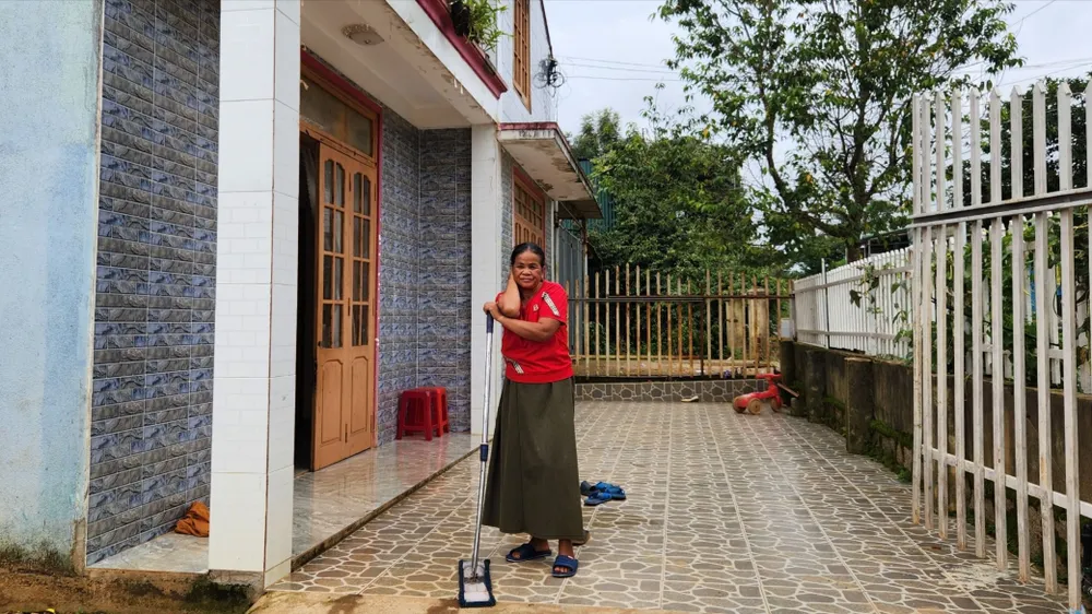 Bà Kơ Să Ka Them. Ảnh: VT Thông tin chính thức vụ vay 270 triệu phải trả 4 tỷ ở Lâm Đồng