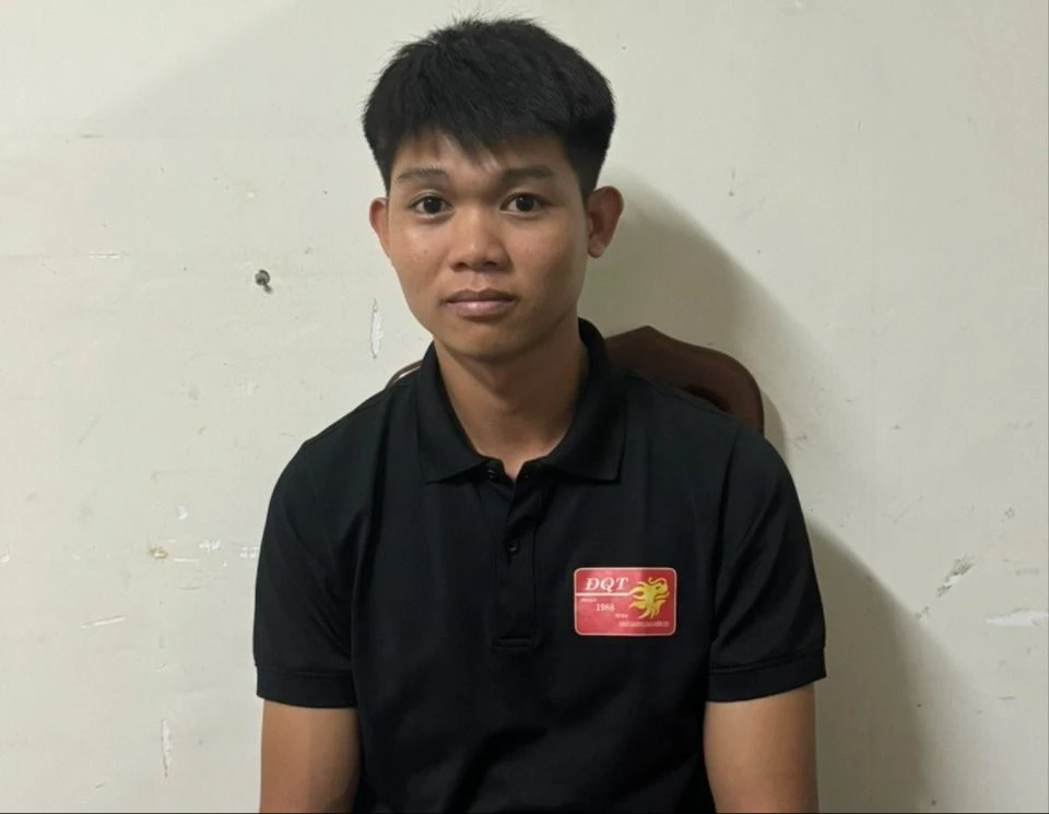 Nguyễn Ngọc Trí bị Công an TP Tây Ninh bắt giữ theo lệnh truy nã Công an thành phố Tây Ninh: Lái xe không thắt dây an toàn, bị bắt vì xài bằng giả