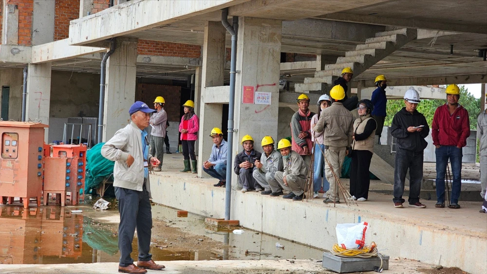 Hủy bỏ biện pháp khẩn cấp tạm thời liên quan đến Đồi Cù