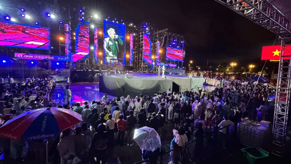 Nhiều chương trình văn hoá, nghệ thuật sẽ xuất hiện trong Festival Hoa Đà Lạt lần thứ X - năm 2024. Ảnh: VÕ TÙNG Sẽ có Phiên chợ Rau - Hoa 'Đà Lạt kết tinh kỳ diệu từ đất lành' tại Festival Hoa Đà Lạt