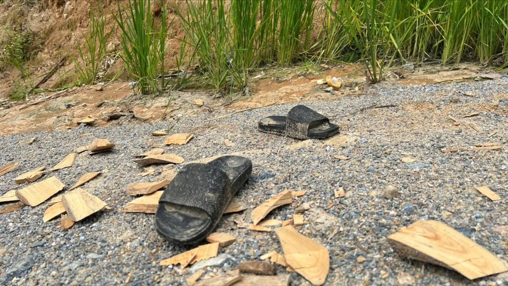Cảnh tan hoang ở xã Nậm Lúc