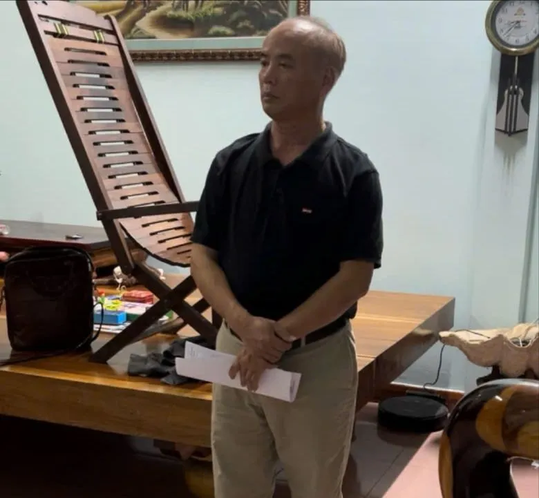 Ông Nguyễn Bá Đông – Nguyên Trưởng phòng TN&MT huyện Bảo Lâm bị bắt Bắt nguyên trưởng phòng TNMT huyện Bảo Lâm