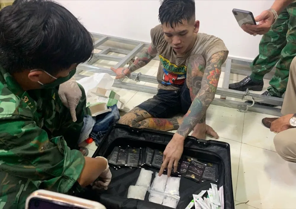 Cửa khẩu Quốc tế Mộc Bài: Một ngày bắt 2 vụ vận chuyển ma túy