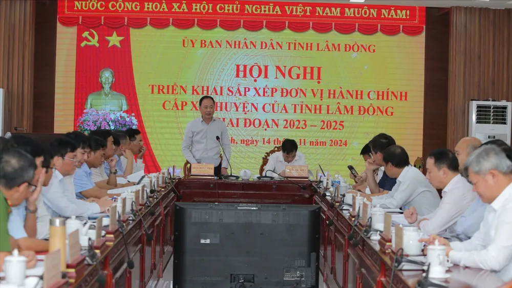 Chủ tịch UBND tỉnh Lâm Đồng Trần Hồng Thái đã chủ trì hội nghị chuẩn bị sáp nhập 3 huyện phía Nam thành huyện Đạ Huoai. Ảnh: VT huyện Đạ Huoai