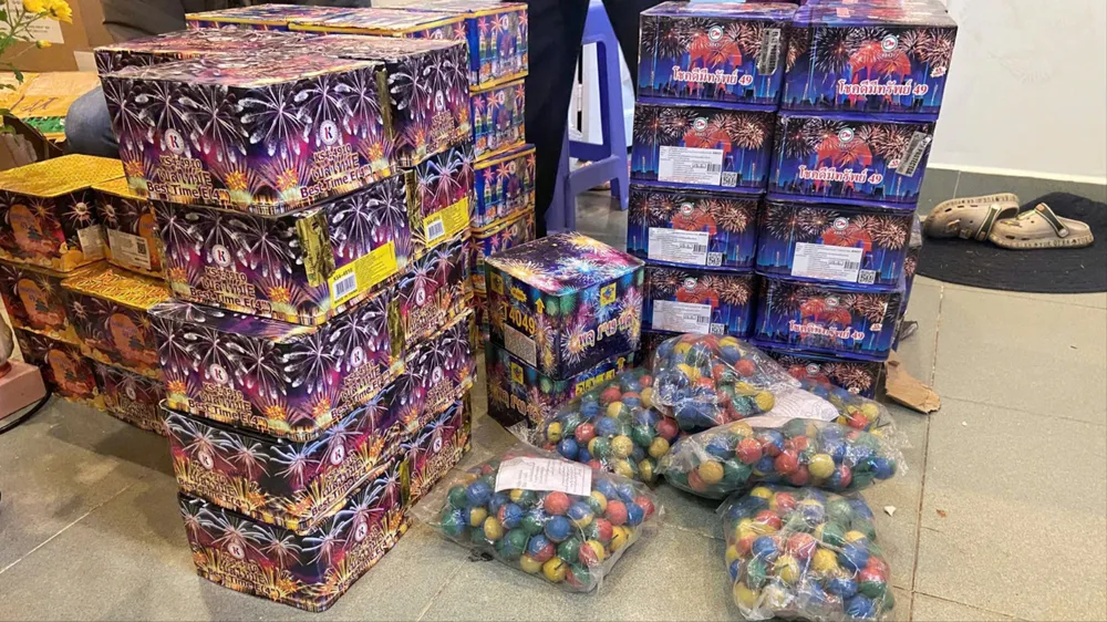 Nguyễn Quốc Phong sử dụng tài khoản Facebook, Telegram ẩn danh, bảo mật cao để rao bán pháo hoa nổ trên mạng xã hội với số lượng lớn.