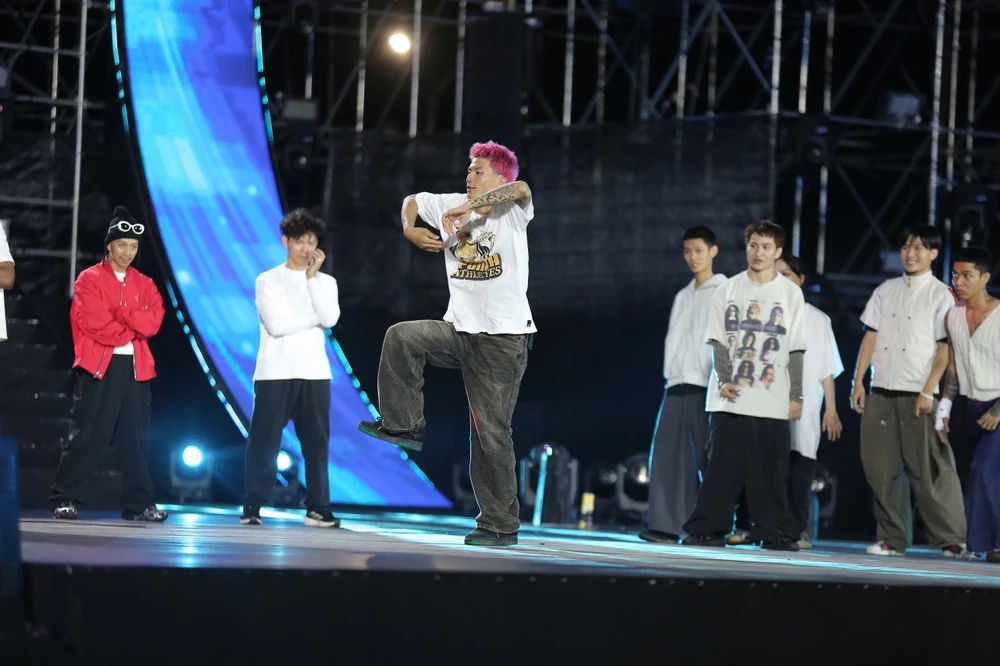 BZONE DANCE GROUP - Vòng Battle 2 (1).jpeg