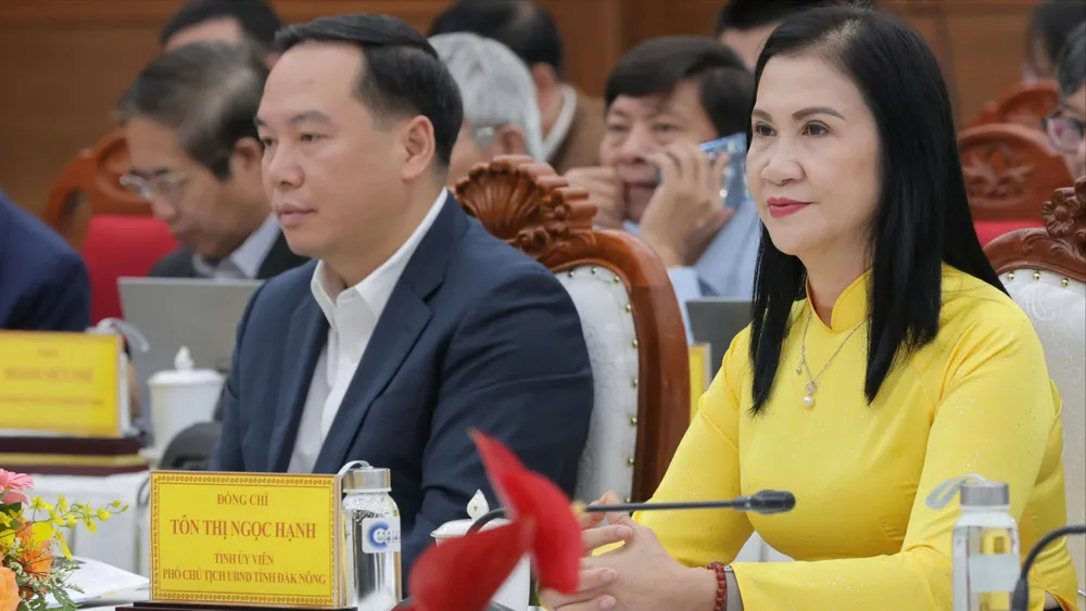 Lãnh đạo tỉnh Đắk Nông tham dự hội thảo. Ảnh: PN TINH-LAM-DOBG-H5.jpg