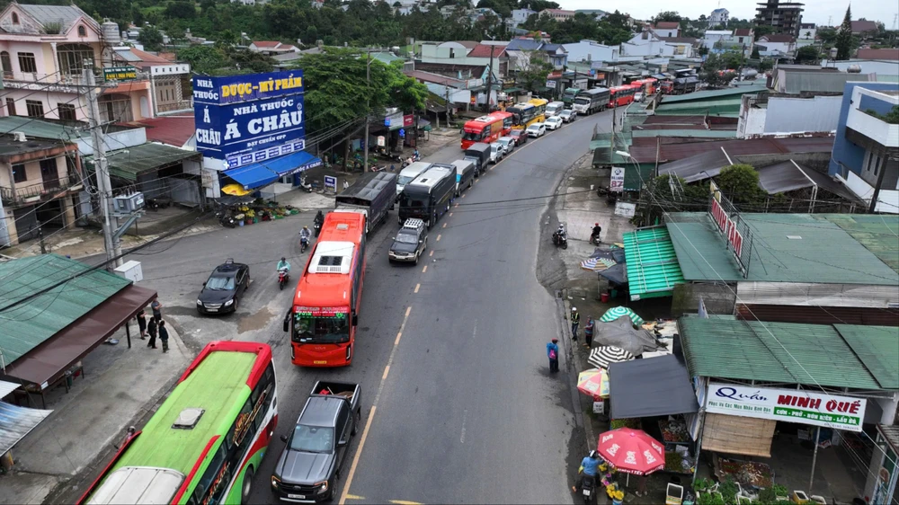 Yêu cầu dừng thi công trên đèo Bảo Lộc trong kỳ thi tốt nghiệp THPT để tránh làm ảnh hưởng đến thí sinh.