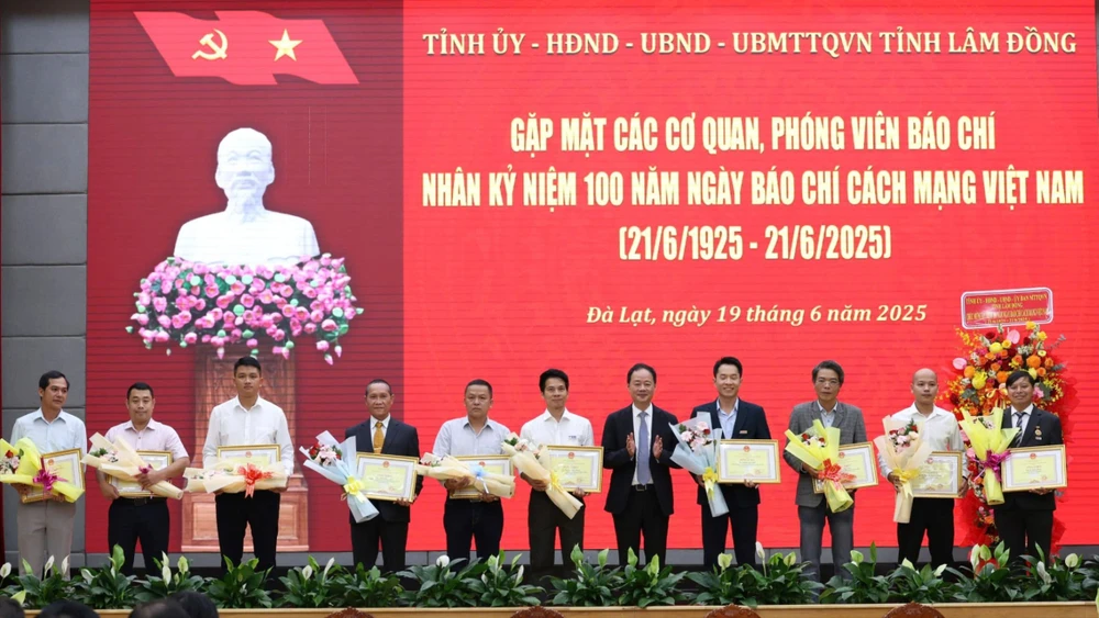 TINH-LAM-DONG-B3.jpg
