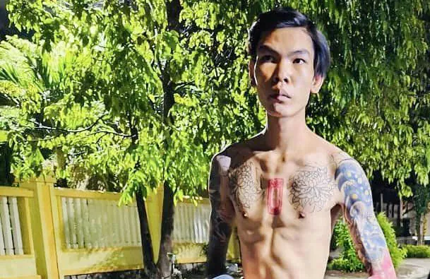 Huỳnh Phạm Bảo Việt khai mua súng trên mạng xã hội. Ảnh: CĐ súng.jpg