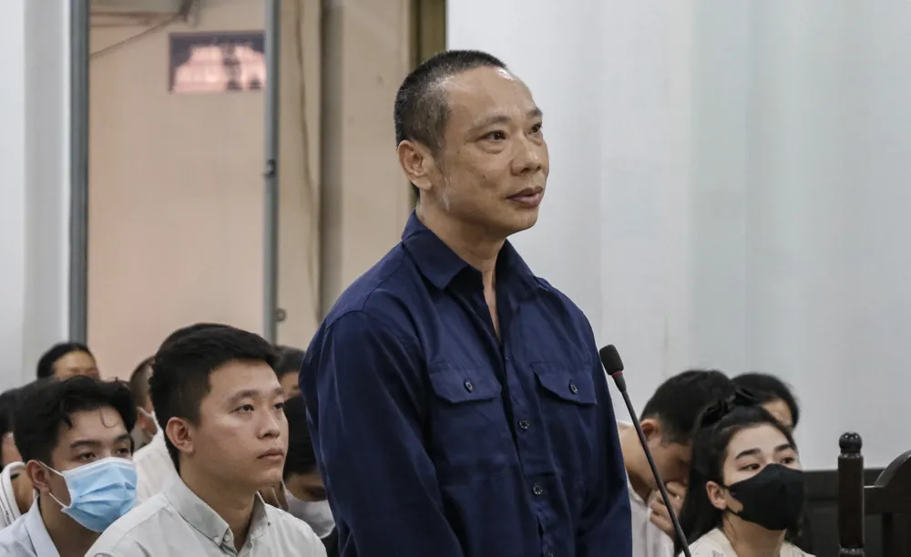 Bị cáo Nguyễn Minh Hải khai tại tòa. Ảnh: XUÂN HOÁT Bộ Công an.jpg