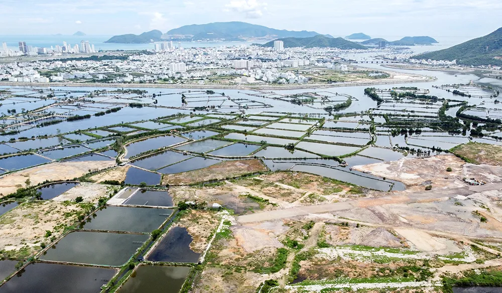 Khu vực thực hiện dự án ở TP Nha Trang. Ảnh: XUÂN HOÁT khu đô thị hỗn hợp.jpg